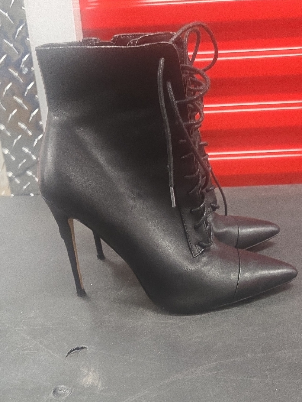 Women’s Black Lace-Up Stiletto Ankle Boots Size 8***